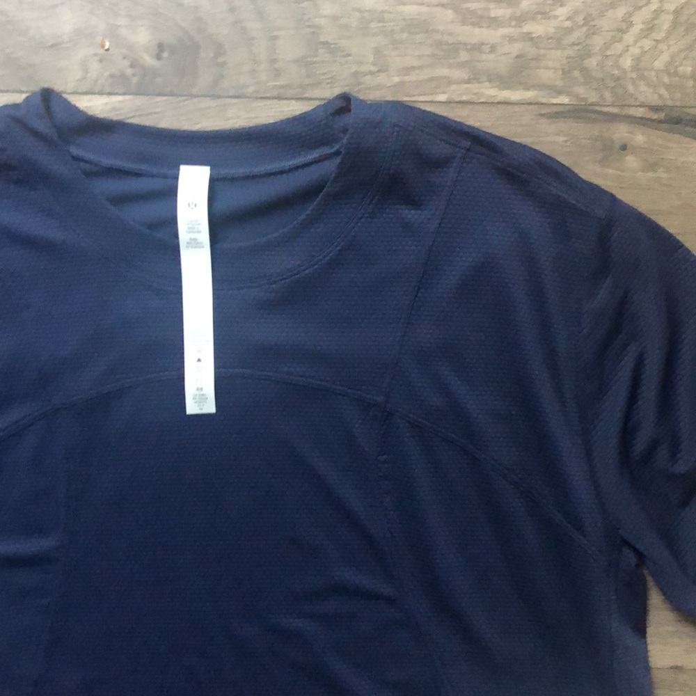 lululemon NWT Training Top